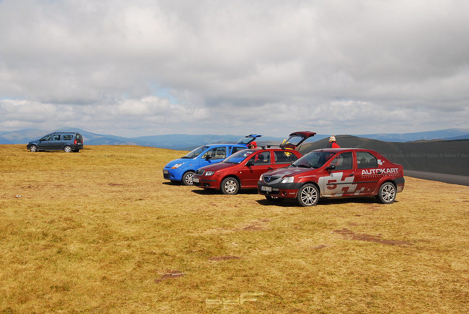 ''Parkoló'' 2103 méteren, a Muntinun.