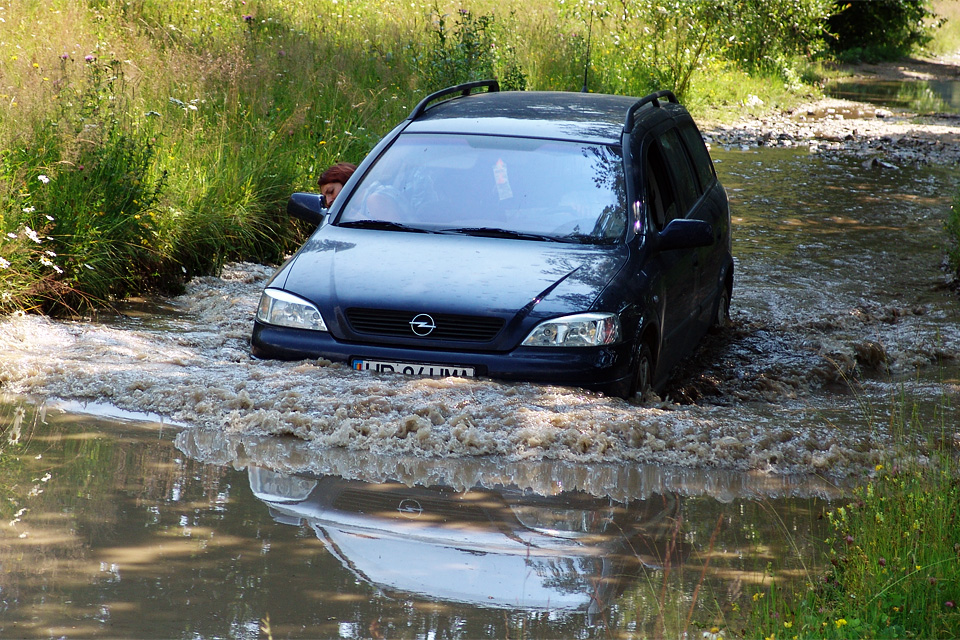 Az alsó szakaszon hatalmas tócsákkal, feljebb egyre nagyobb kövekkel kellett megküzdeni.