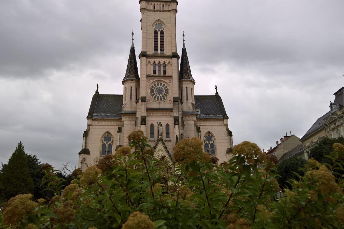 Kőszeg főtere, esőben